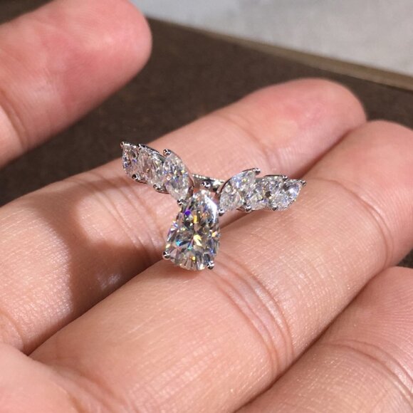 🌸Marquis Angle Wings Wedding Anillos Water Drop Pure CZ Pear Ring, L183 - Picture 4 of 6